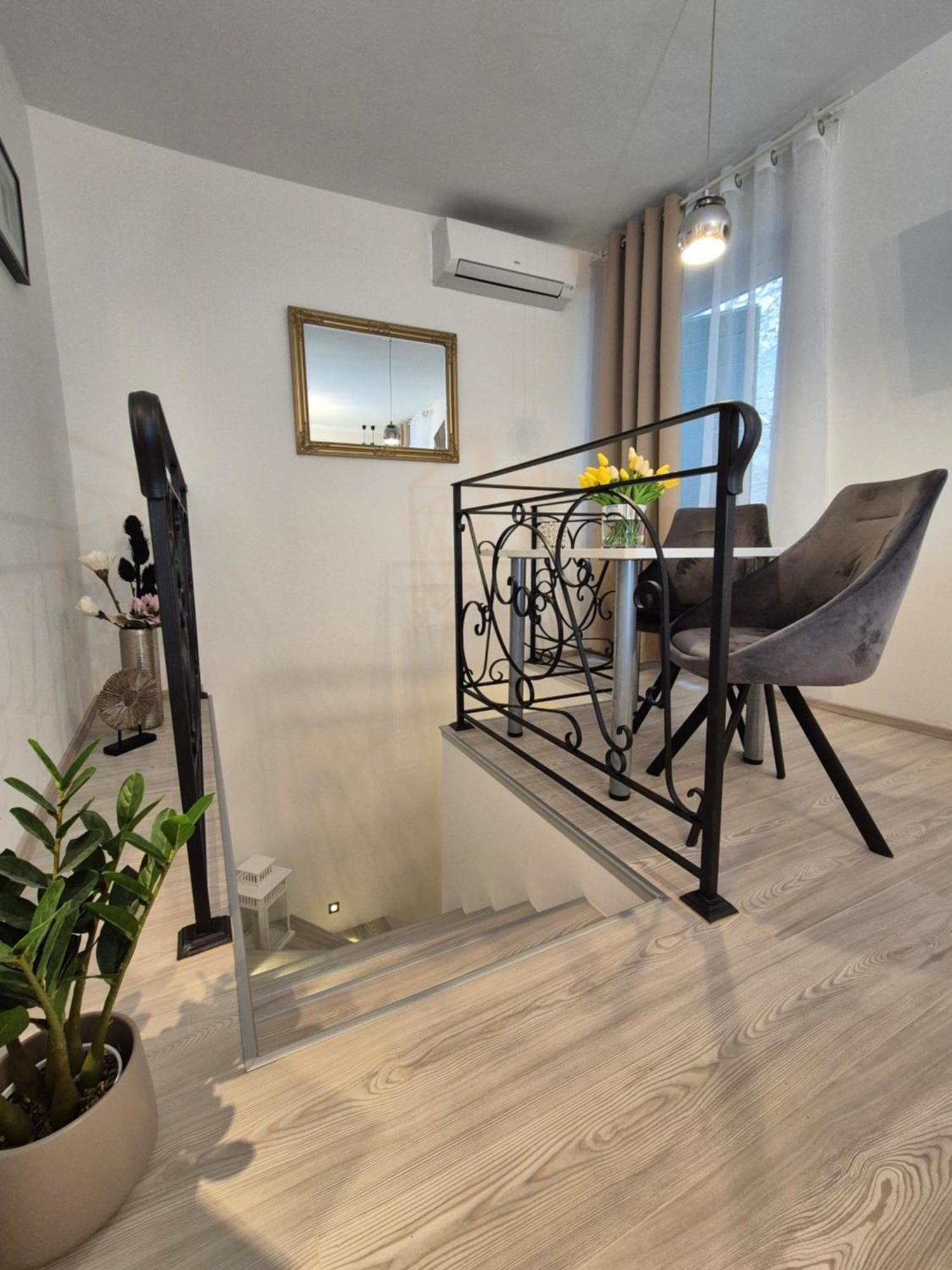 Studio apartment Lily Rovigno Esterno foto